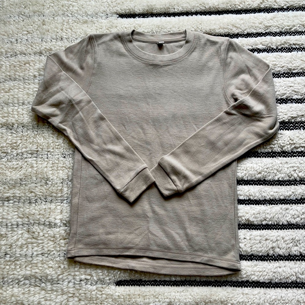 Uniqlo HEATTECH beige sweater